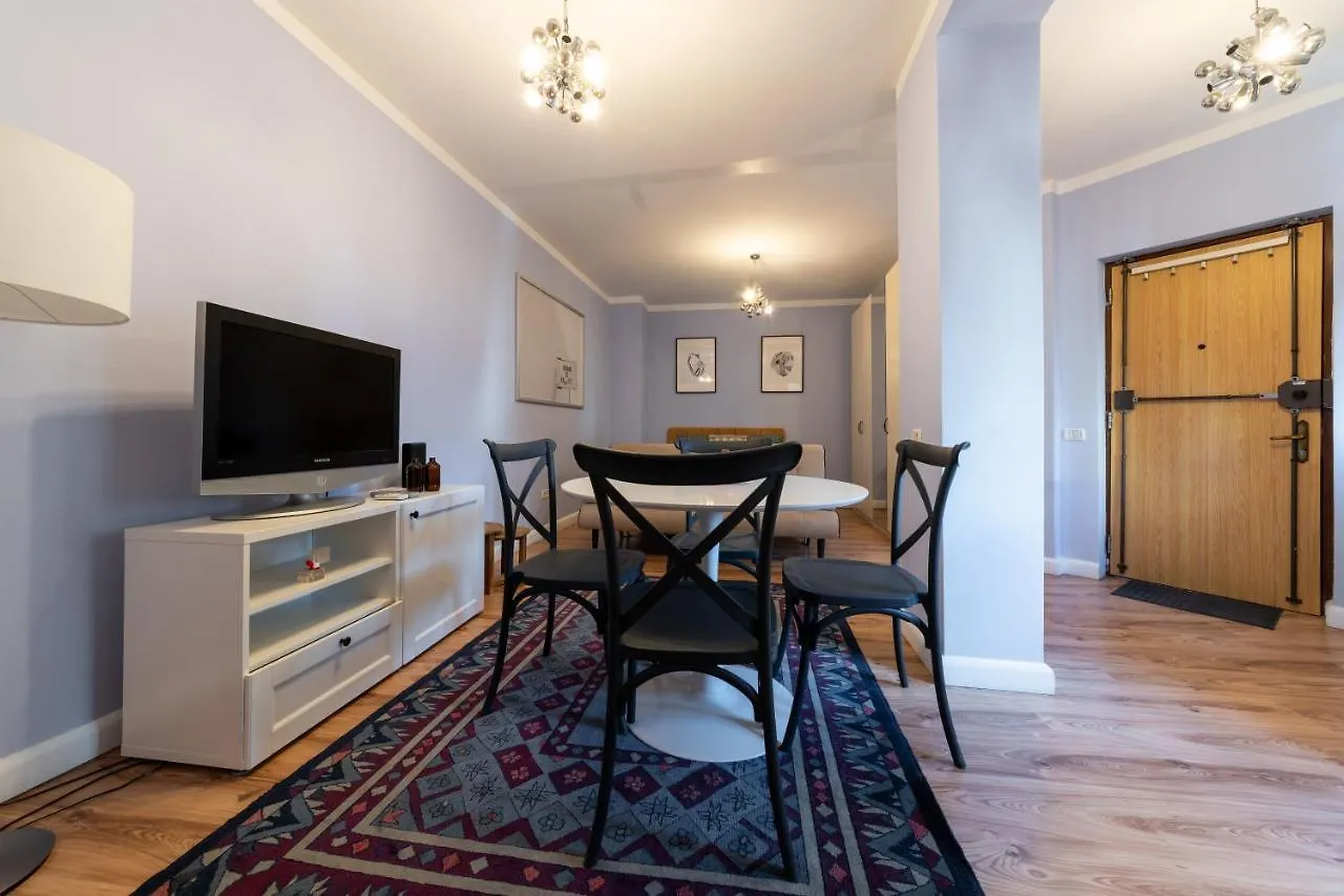 Studio City Center - Victoriei Square Bucureşti 0*,  România
